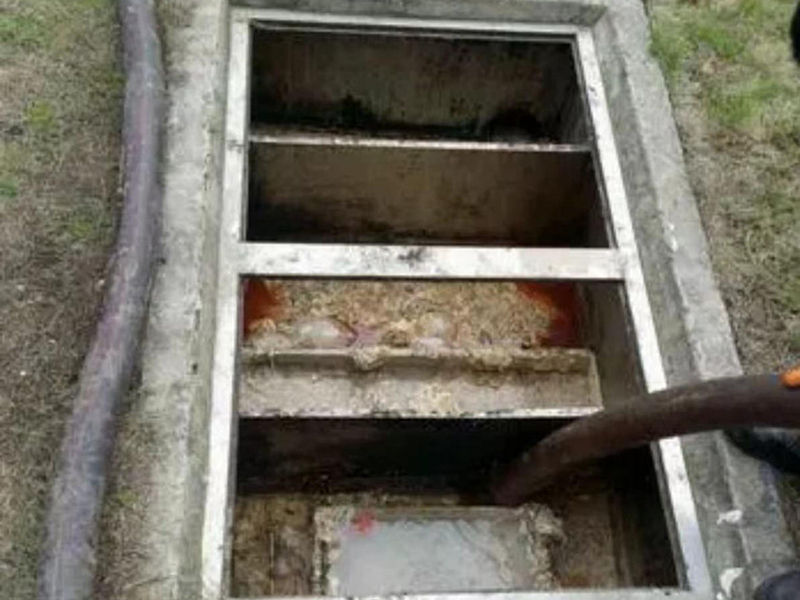 兴宾隔油池清理